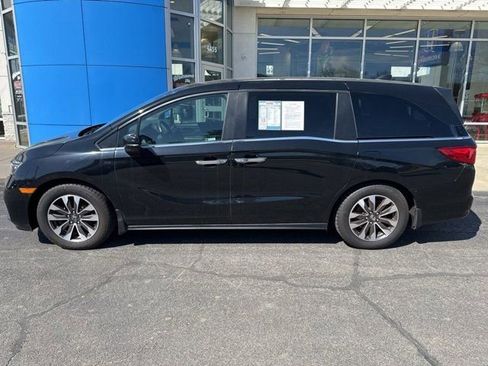 Used 2023 Honda Odyssey EX-L image 2