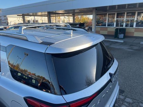 Certified 2025 Nissan Pathfinder SL w/ SL Premium Package image 38