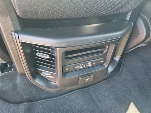 Used 2025 RAM 1500 Laramie image 21