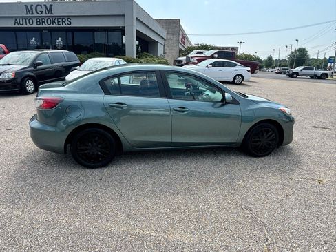 Used 2013 MAZDA MAZDA3 i SV w/ Convenience Pkg FWD image 44