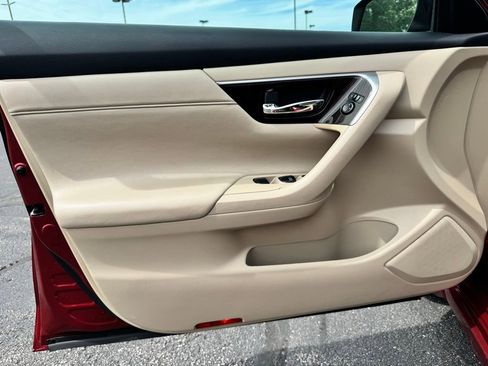 Used 2015 Nissan Altima 2.5 SL FWD image 23