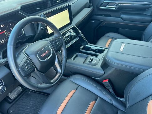 Certified 2025 GMC Sierra 2500 AT4 w/ AT4 Premium Plus Package image 7