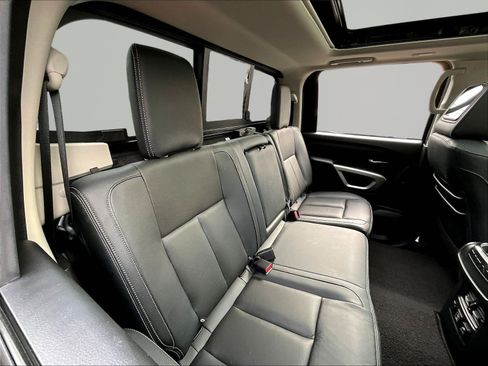 Certified 2021 Nissan Titan SL w/ Moonroof Package AWD/4WD image 26