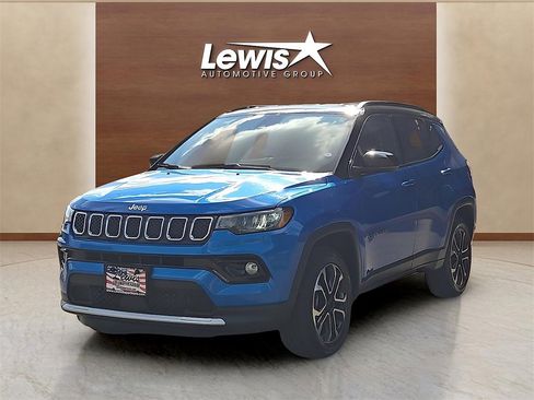 Used 2024 Jeep Compass Limited image 2