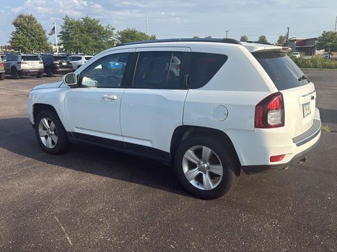 Used 2015 Jeep Compass High Altitude AWD/4WD image 3
