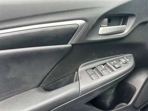 Used 2015 Honda Fit EX image 30