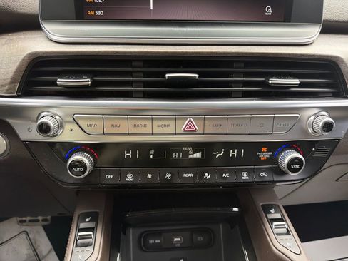 Used 2021 Kia Telluride SX w/ Towing Package FWD image 22