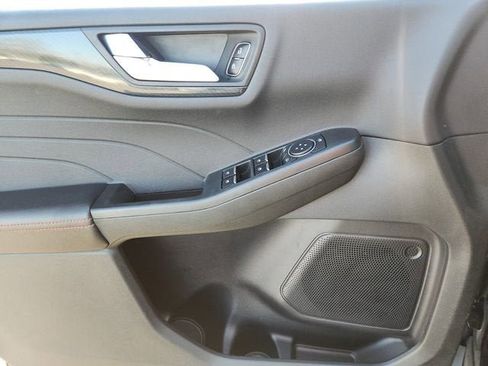 Used 2023 Ford Escape ST-Line w/ Cold Weather Package image 31