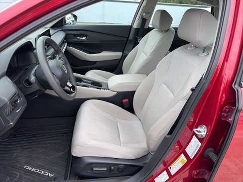 Used 2024 Honda Accord EX image 7