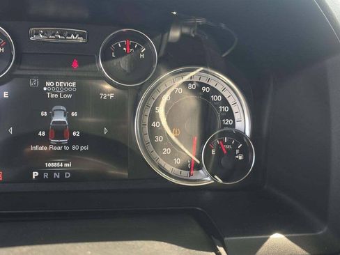 Used 2014 RAM 2500 Laramie AWD/4WD image 3