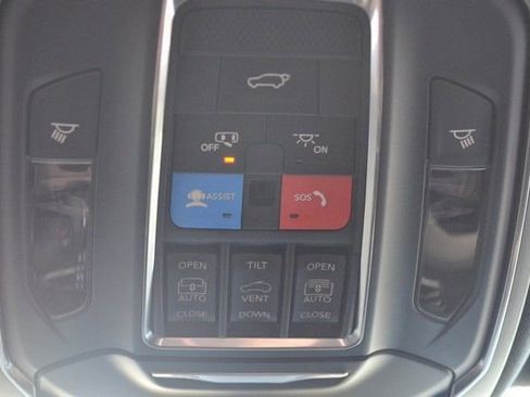 New 2026 Jeep Grand Wagoneer 4WD image 29