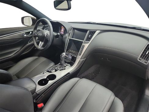 Used 2019 INFINITI Q60 3.0t Luxe w/ Essential Package image 23