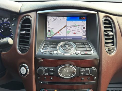 Used 2016 INFINITI QX50 AWD w/ Premium Plus Package image 22