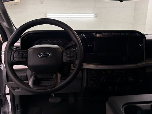Used 2024 Ford F250 XL w/ STX Appearance Package AWD/4WD image 8