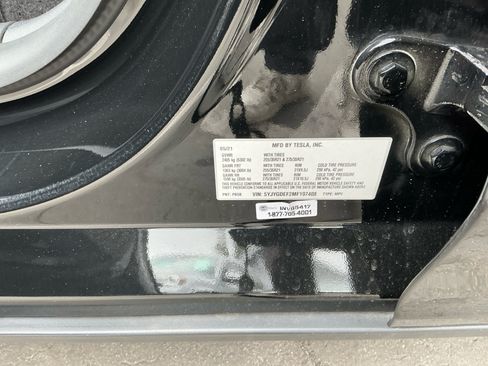 Used 2021 Tesla Model Y Performance AWD/4WD image 25