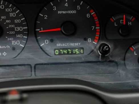 Used 2003 Ford Mustang GT Premium RWD image 19