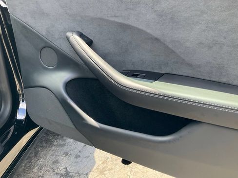 Used 2024 Tesla Model 3 Long Range AWD/4WD image 78