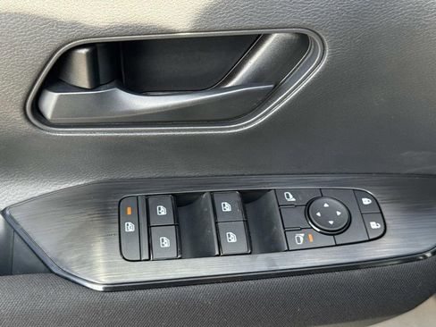 New 2026 Nissan Kicks S FWD image 17