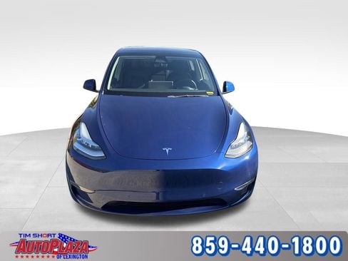 Used 2021 Tesla Model Y Long Range image 9