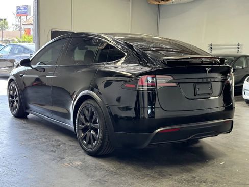 Used 2023 Tesla Model X AWD/4WD image 2
