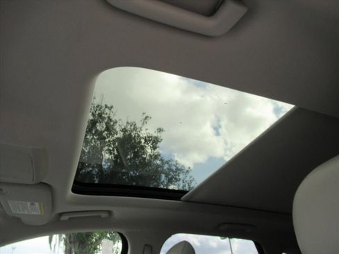 Used 2016 Ford Edge Titanium w/ Equipment Group 301A image 18