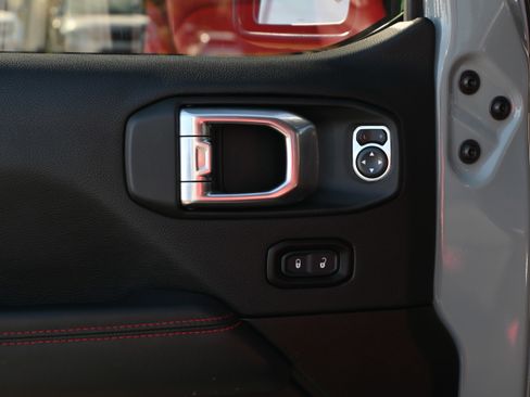 Used 2024 Jeep Wrangler Rubicon 392 image 29