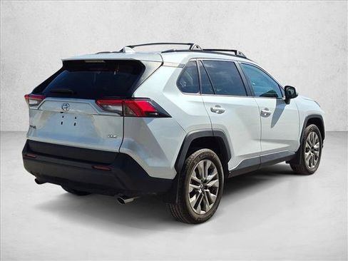 Used 2024 Toyota RAV4 XLE Premium FWD image 5