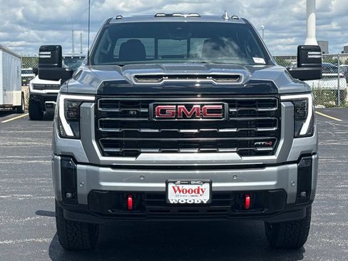 New 2026 GMC Sierra 2500 AT4 w/ AT4 Premium Plus Package AWD/4WD image 4