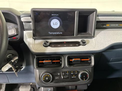 Used 2024 Ford Maverick XLT w/ Equipment Group 300A Standard AWD/4WD image 17