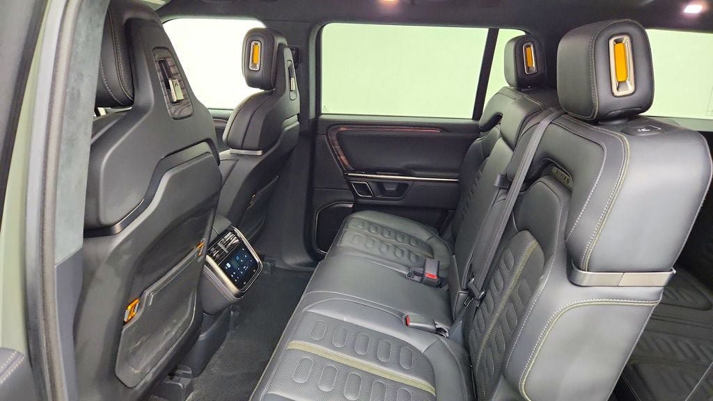 Used 2022 Rivian R1S Launch Edition Quad AWD/4WD image 22