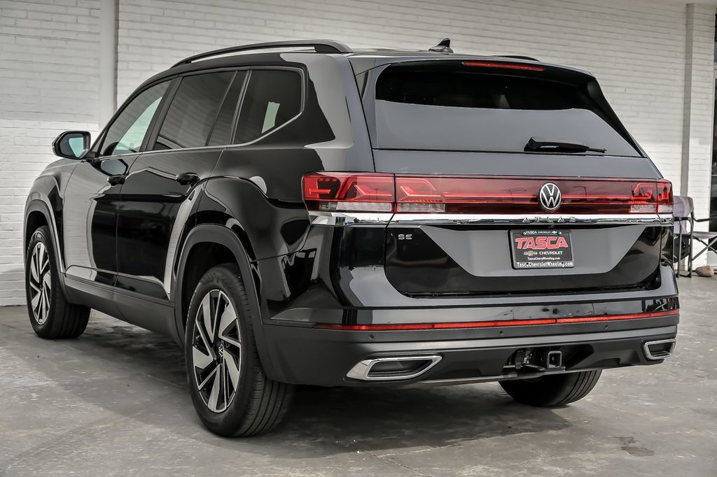 Used 2024 Volkswagen Atlas SE FWD image 9
