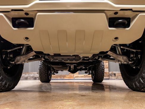 Used 2025 Ford Bronco Outer Banks image 14