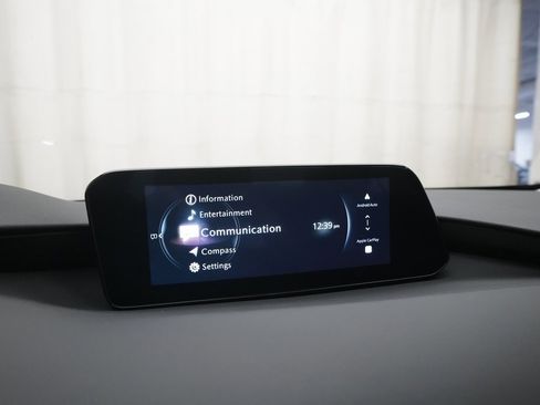 Used 2025 MAZDA MAZDA3 s image 9