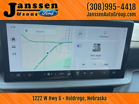 Used 2025 Ford Explorer Active w/ Active Comfort Package image 17