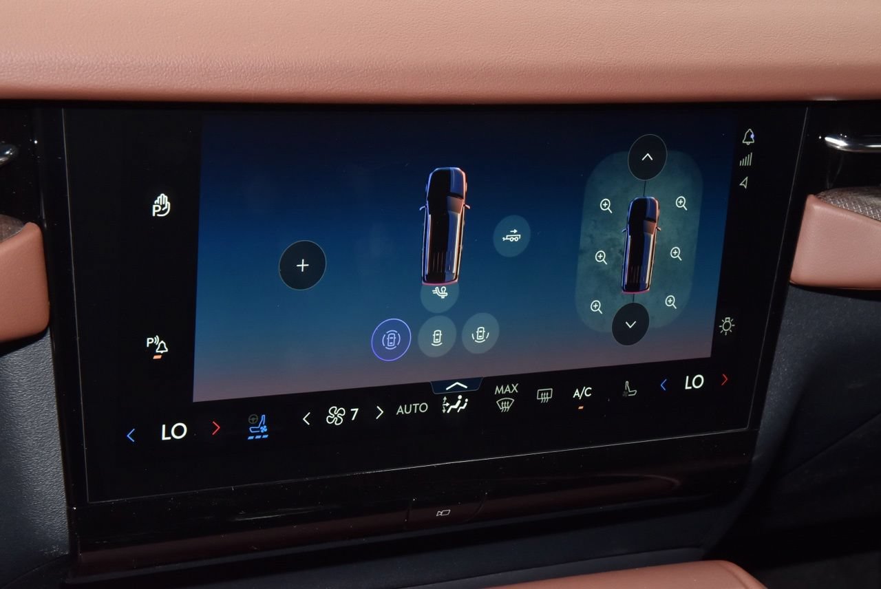 New 2026 Lincoln Navigator L Reserve AWD/4WD image 30