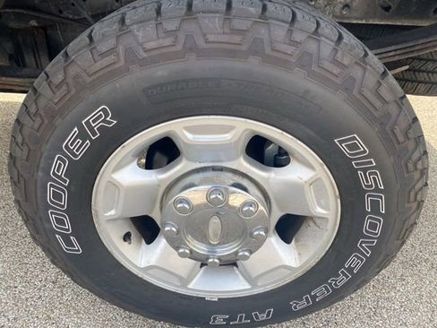 Used 2010 Ford F250 4x4 Regular Cab Super Duty image 10