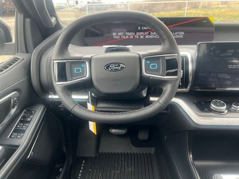 New 2026 Ford Expedition Platinum w/ Stealth Performance Package image 22