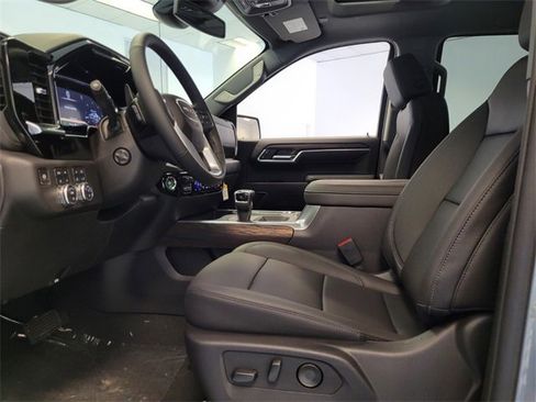 New 2026 GMC Sierra 1500 SLT w/ SLT Premium Plus Package image 8
