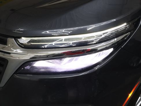 Used 2022 Chevrolet Equinox LT AWD/4WD image 29