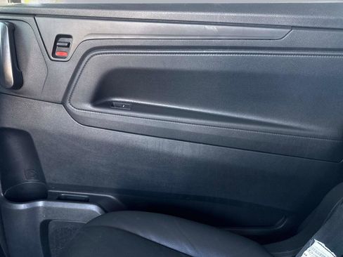 Certified 2022 Honda Odyssey Touring image 17