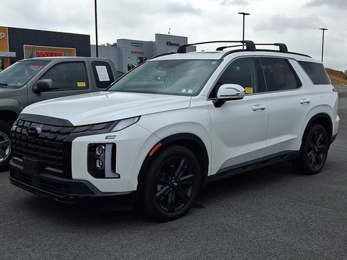 Used 2024 Hyundai Palisade XRT AWD/4WD image 3