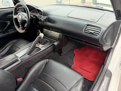 Used 2006 Honda S2000 image 18