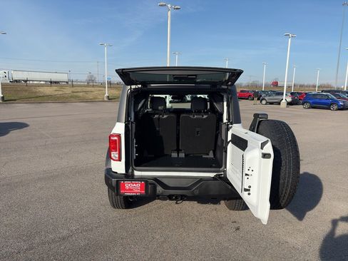 Used 2024 Ford Bronco Big Bend image 9