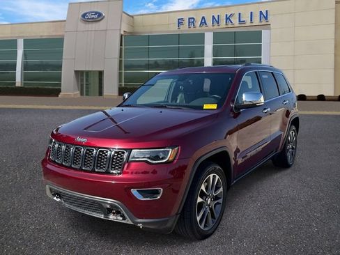 Used 2018 Jeep Grand Cherokee Limited w/ Luxury Group II AWD/4WD image 3