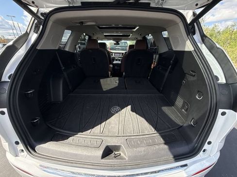 Certified 2020 Buick Enclave Avenir w/ Avenir Technology Package AWD/4WD image 27
