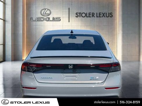 Used 2024 Honda Accord Sport image 9