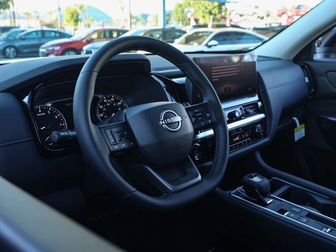 New 2026 Nissan Pathfinder SV image 14