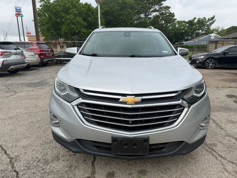 Used 2019 Chevrolet Equinox Premier image 2