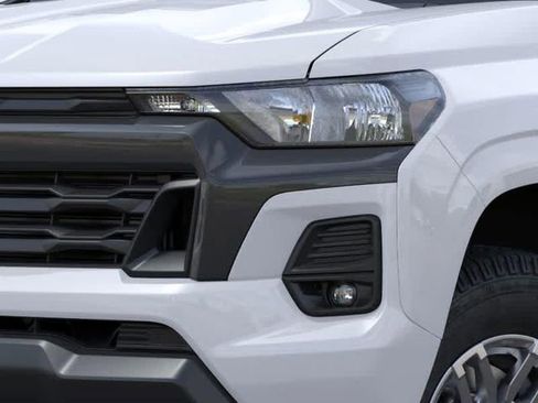 New 2024 Chevrolet Colorado LT w/ LT Convenience Package II RWD image 12