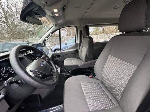 Used 2024 Ford Transit 350 XLT image 13